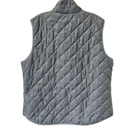 OLD Navy Women's PlusSize Gray Quilted Zip- Up Vest. - Picture 10 of 11